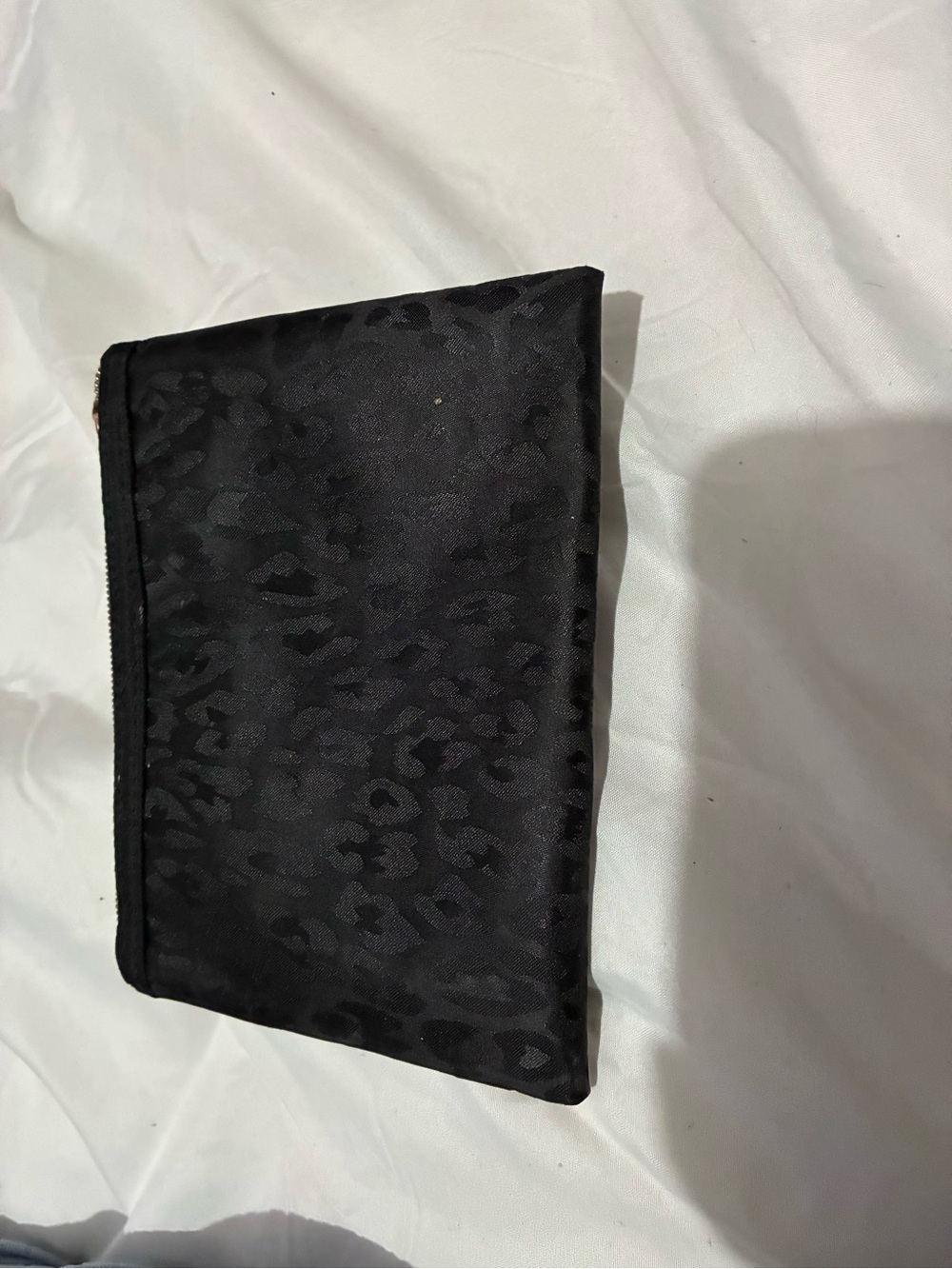 Men's Black Leopard-Pattern Zip Pouch